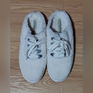 Lucky Brand Faux Fur Slip-On Sneakers 8.5 EU 39 Cozy Casual Winter